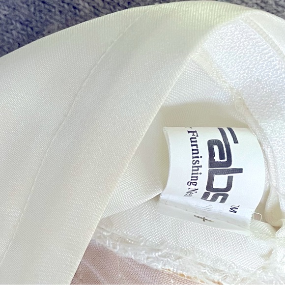 Set of 5 high quality off white colour cushion cover by WGFab in size 16x16 inch - Picture 5 of 7